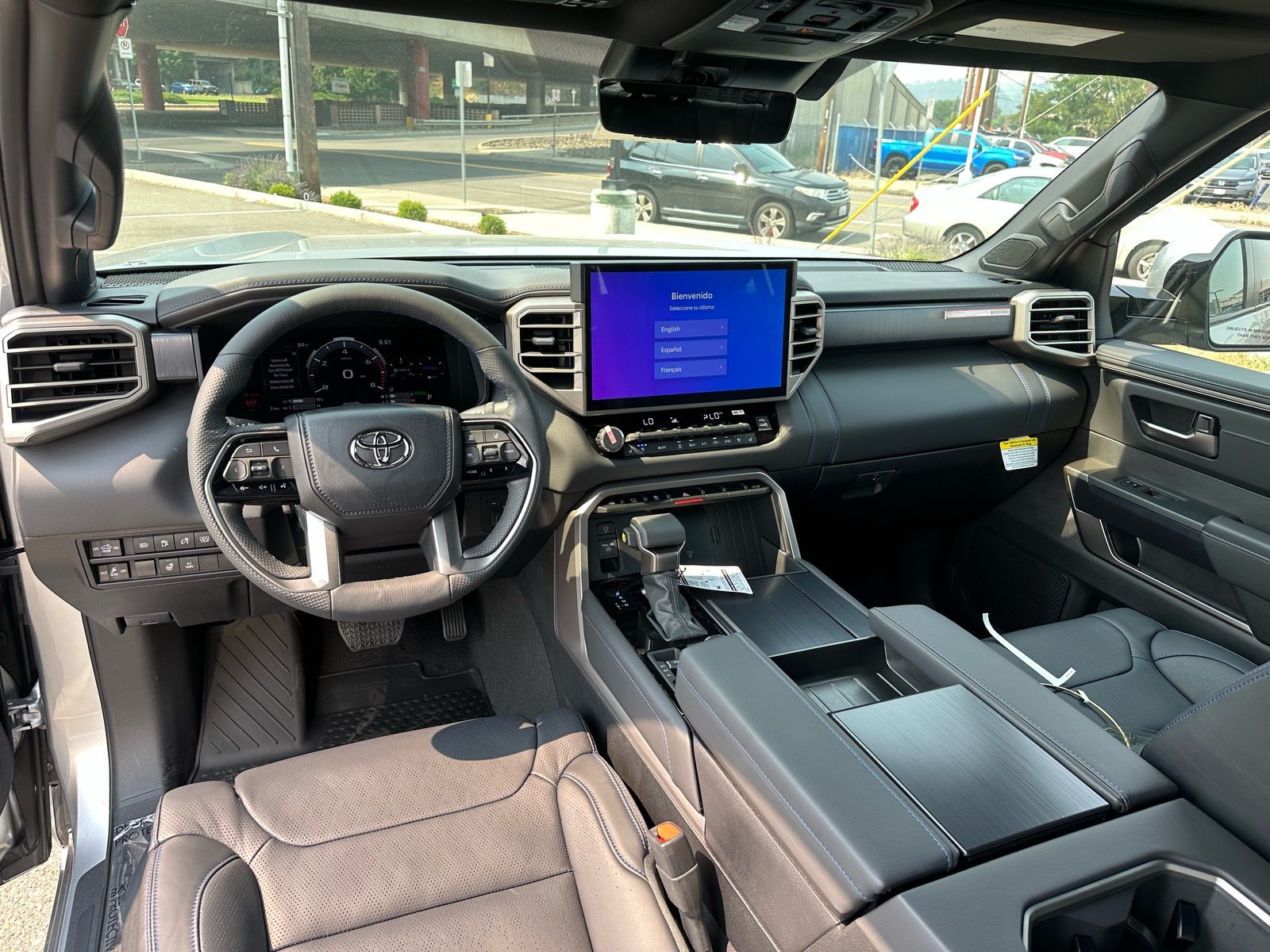2026 Toyota Tundra Platinum - Photo 9