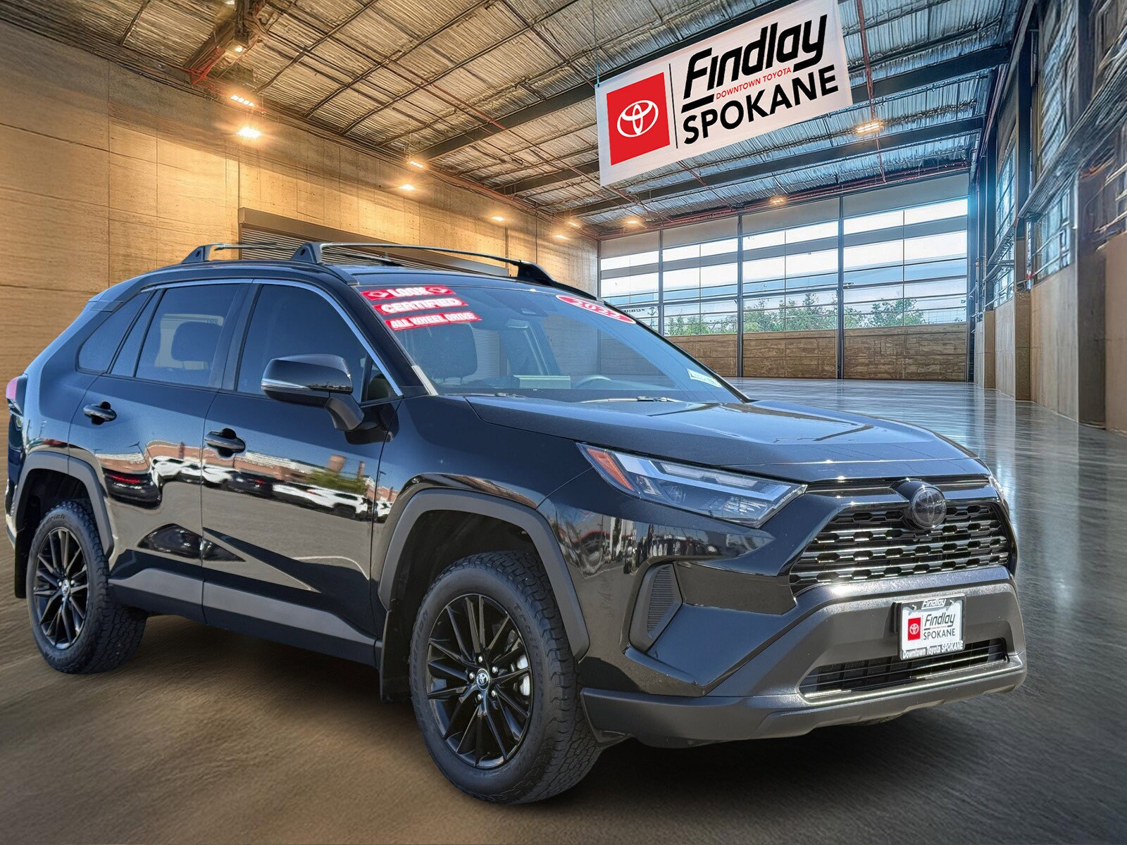 2022 Toyota RAV4 XLE photo 2