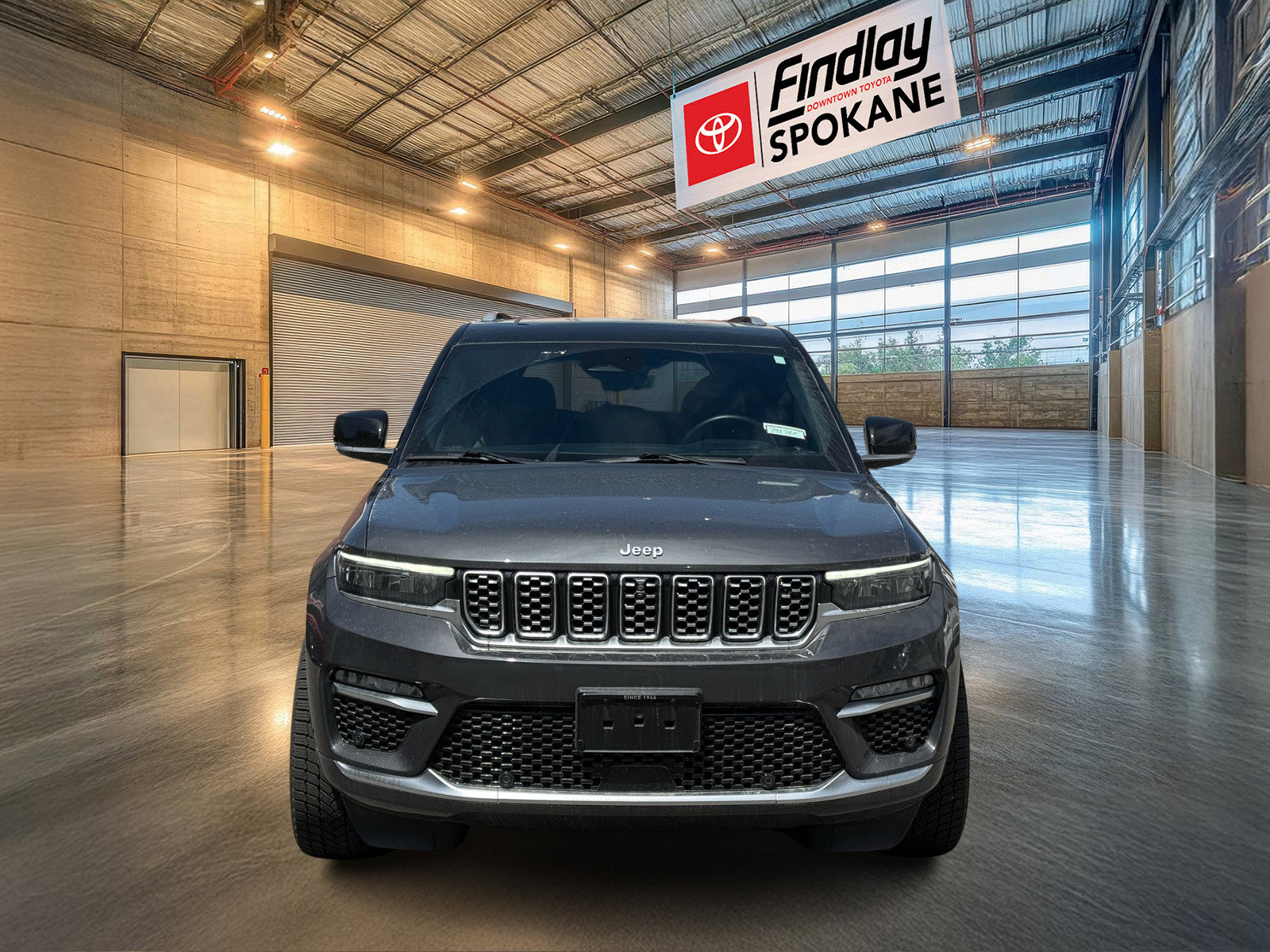 Used 2022 Jeep Grand Cherokee Summit Reserve with VIN 1C4RJHET6N8509573 for sale in Spokane, WA