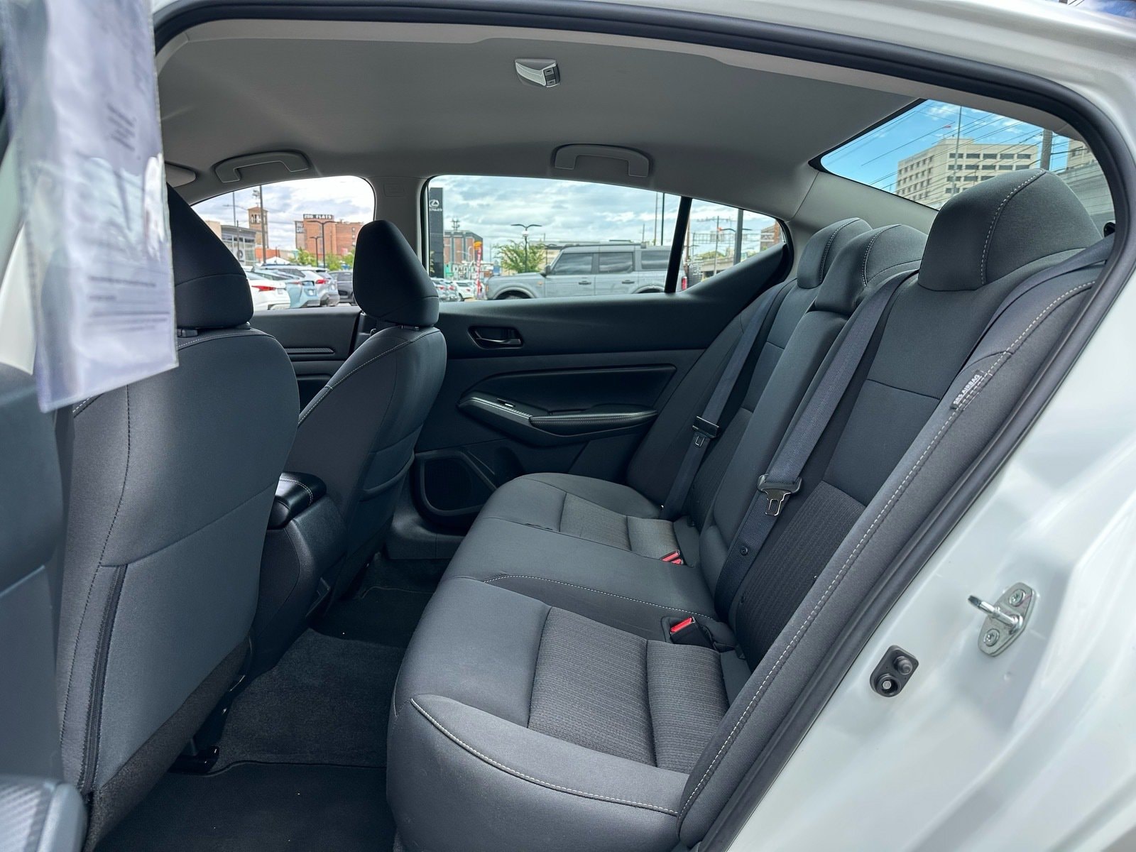 2025 Nissan Altima SV - Photo 25