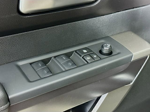 2026 Toyota Tundra SR5 - Photo 19