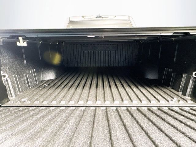 2026 Toyota Tundra SR5 - Photo 9