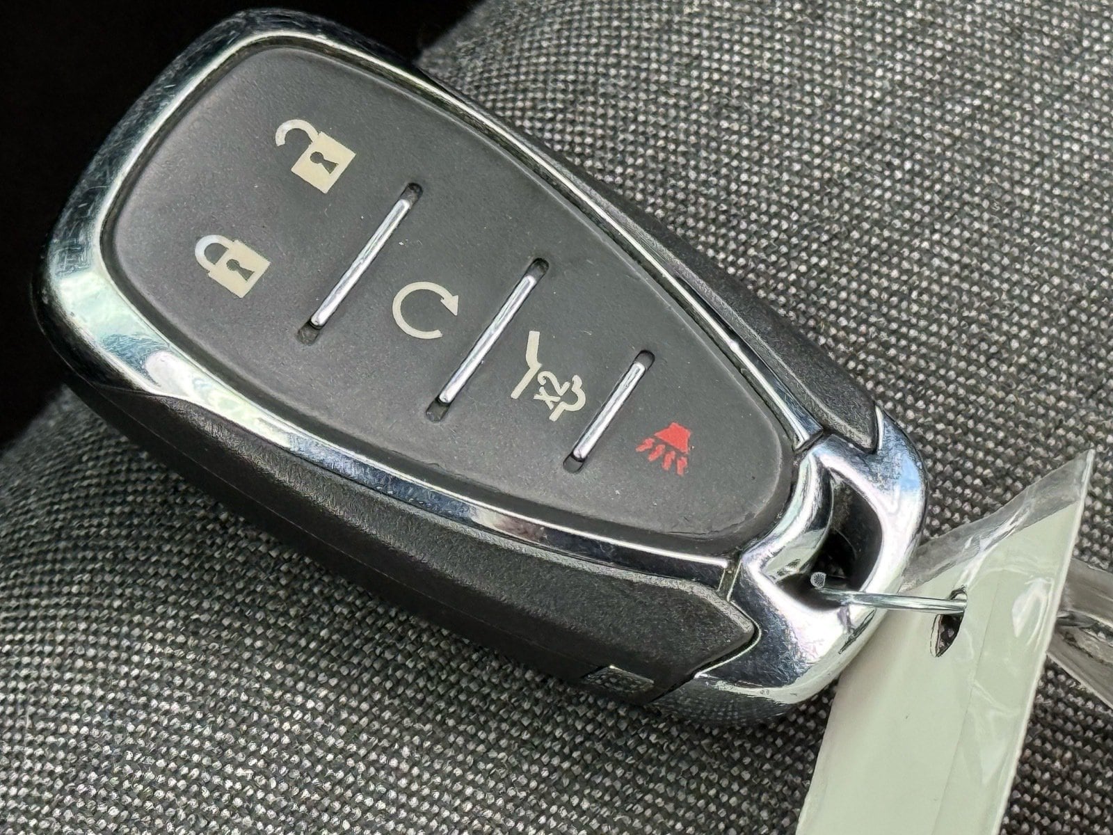 2024 Chevrolet Equinox LT - Photo 23