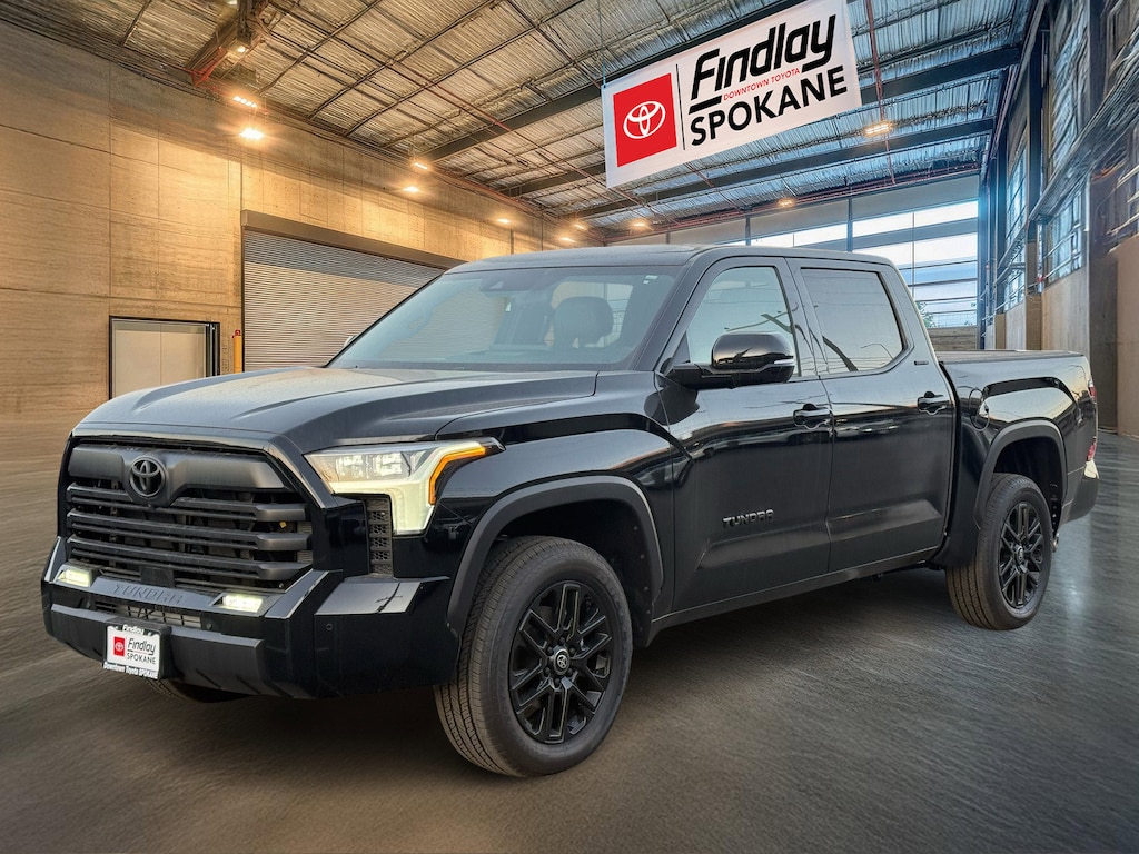 New 2026 Toyota Tundra Limited LIMITED CREWMAX 5.5