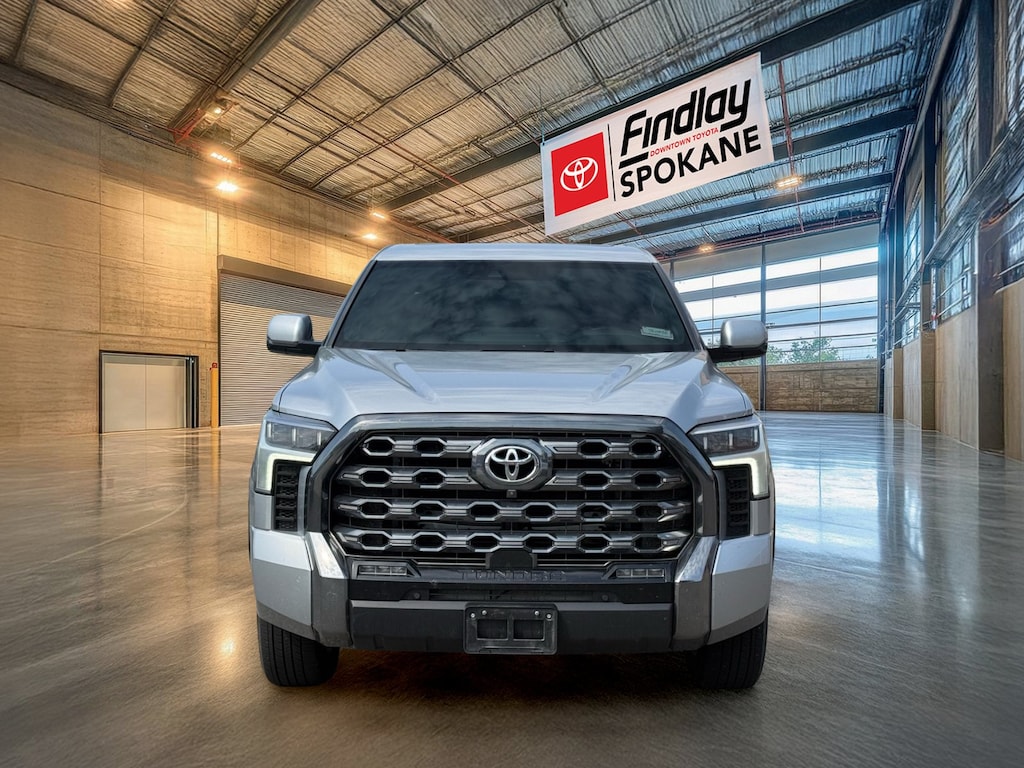 Certified 2022 Toyota Tundra Platinum 3.5L V6 Truck CrewMax