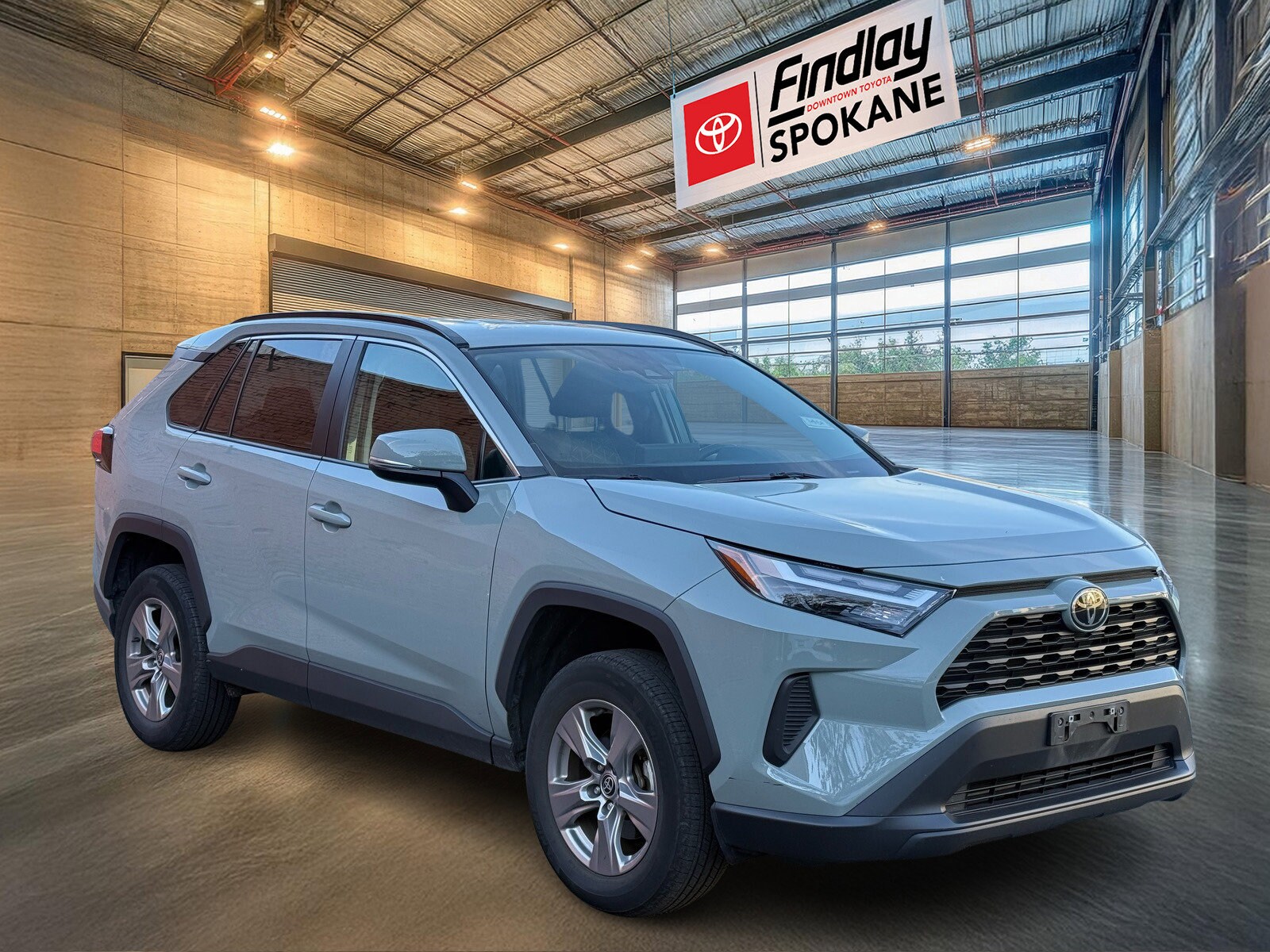 2023 Toyota RAV4 XLE photo 3