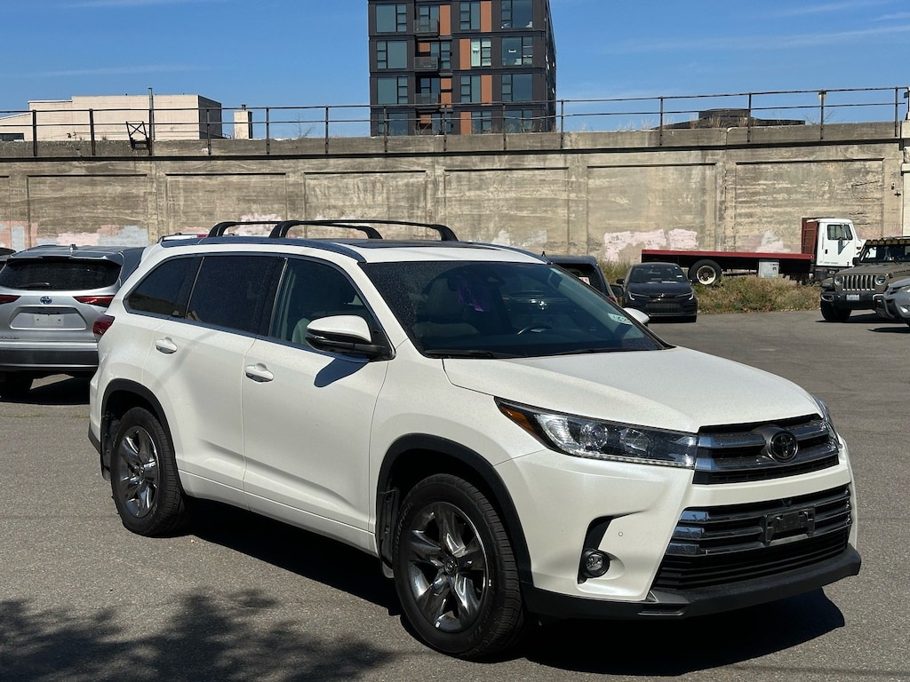 Certified 2019 Toyota Highlander SUV
