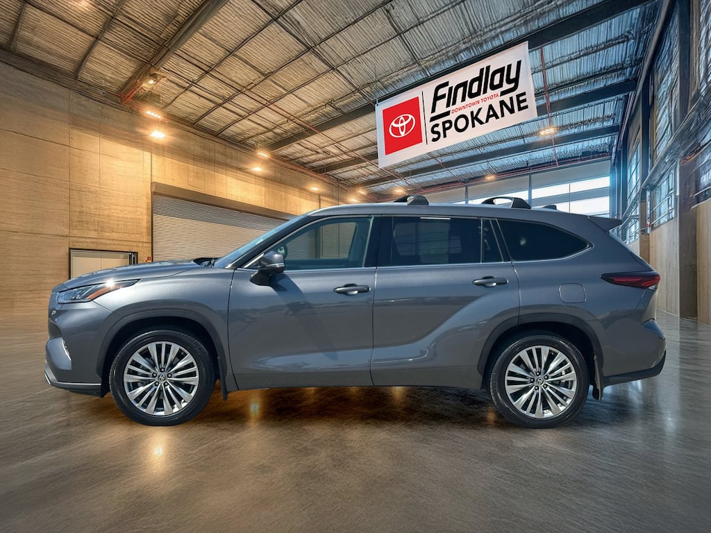 Certified 2024 Toyota Highlander SUV
