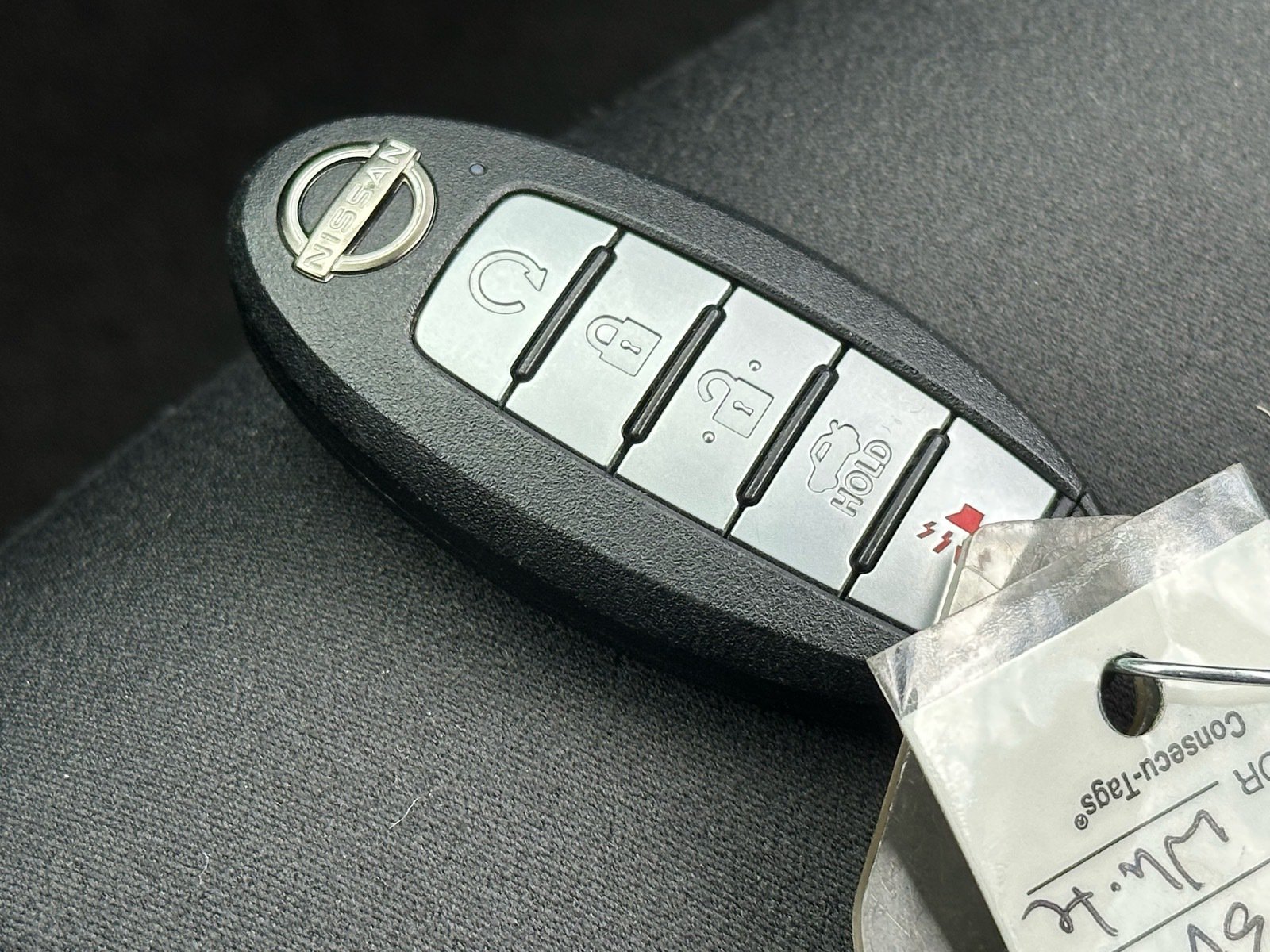 2025 Nissan Altima SV - Photo 20