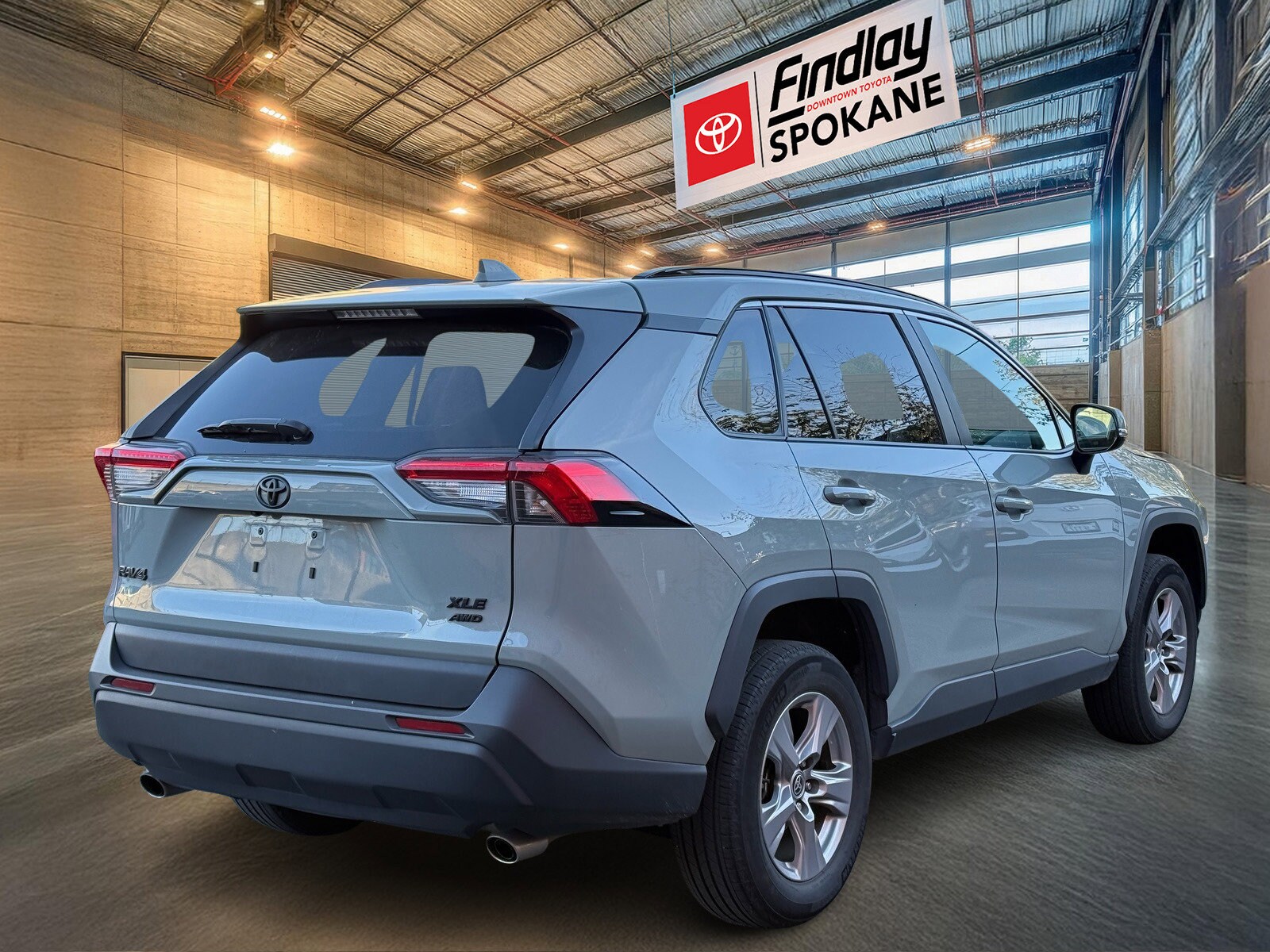 2023 Toyota RAV4 XLE photo 4