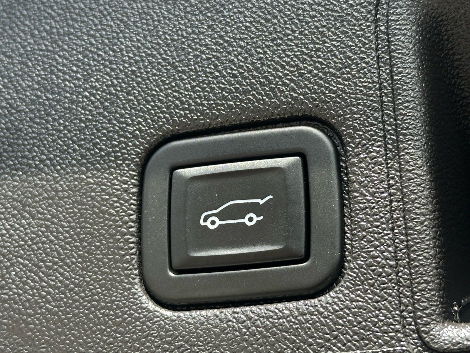 2024 GMC Terrain SLT - Photo 33