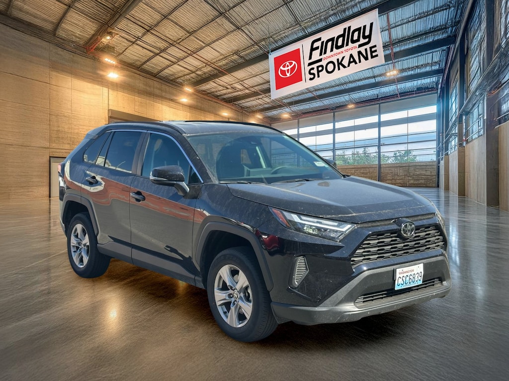 Used 2025 Toyota RAV4 XLE SUV