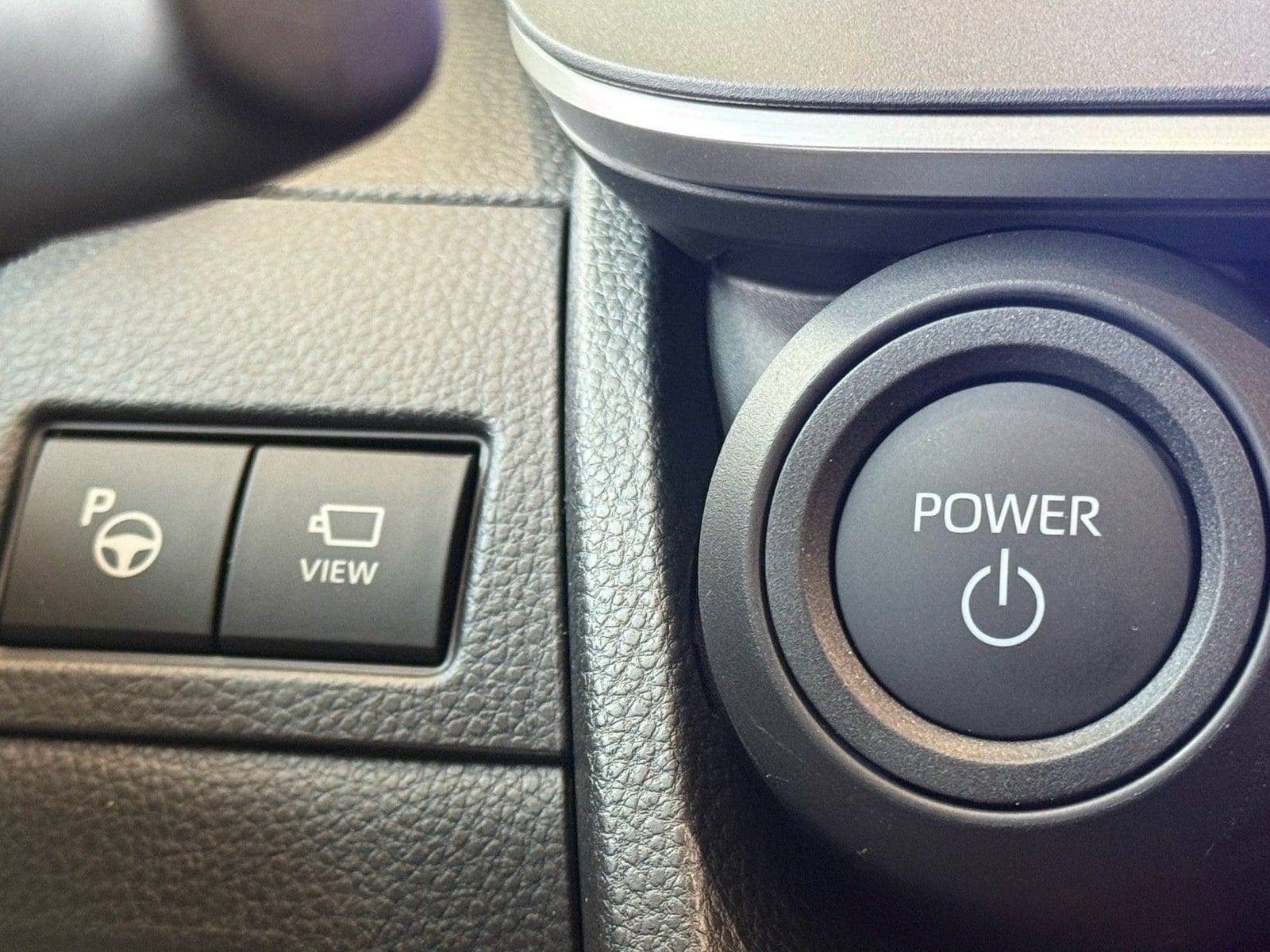 2027 Toyota Prius Plug-in Hybrid XSE Premium - Photo 13
