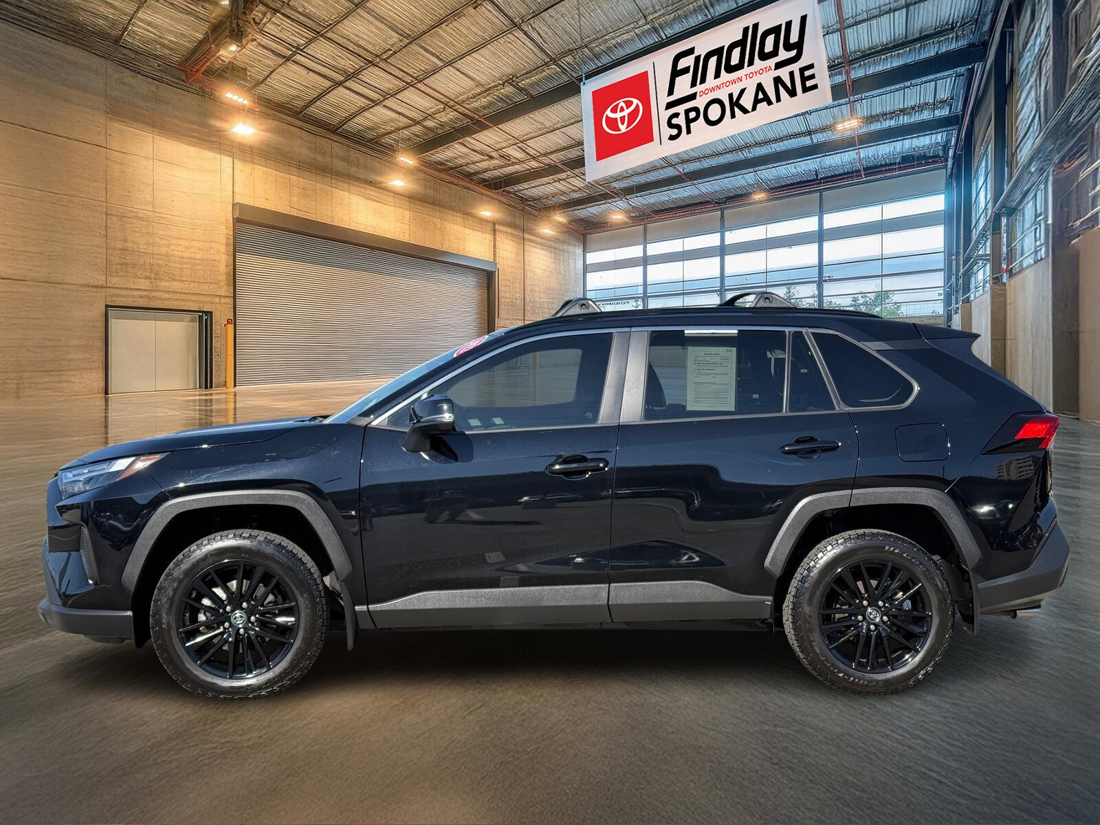 2022 Toyota RAV4 XLE photo 3