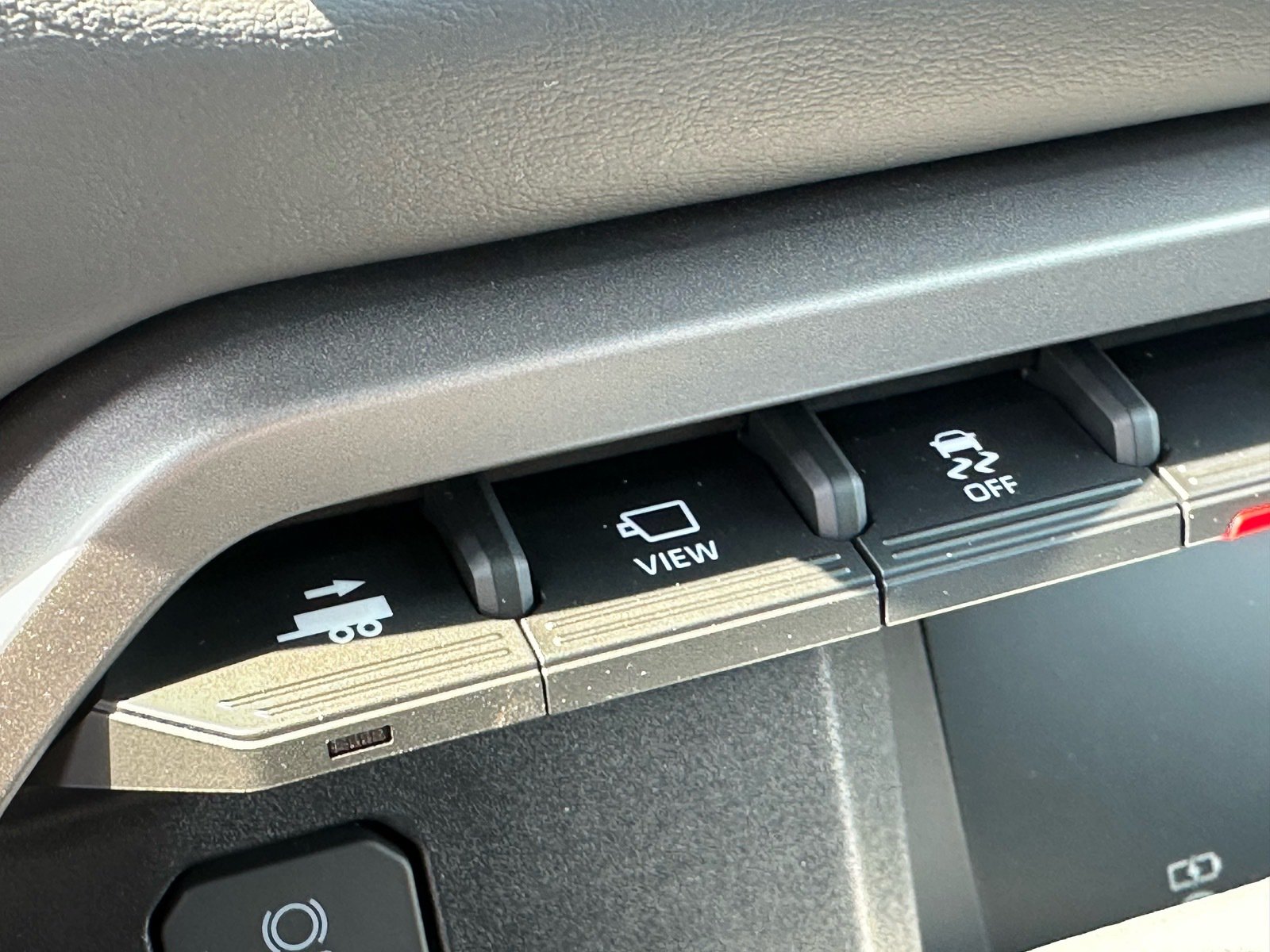 2026 Toyota Tundra Platinum - Photo 18