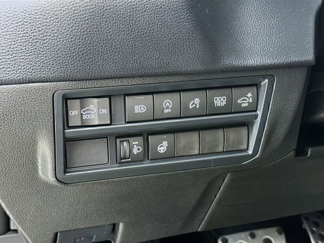 2026 Toyota Tundra SR5 - Photo 13