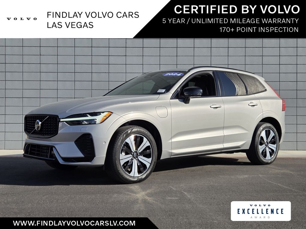 2024 Volvo XC60 plug-in hybrid SUV 