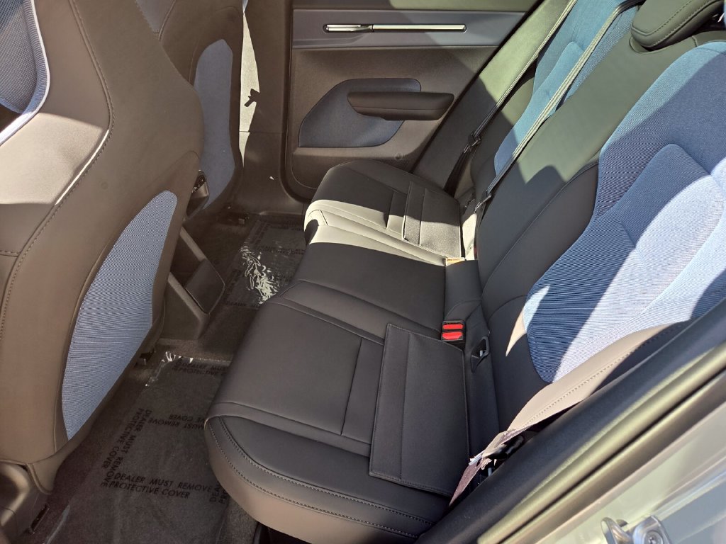 2026 Volvo EX30 Plus - Photo 14