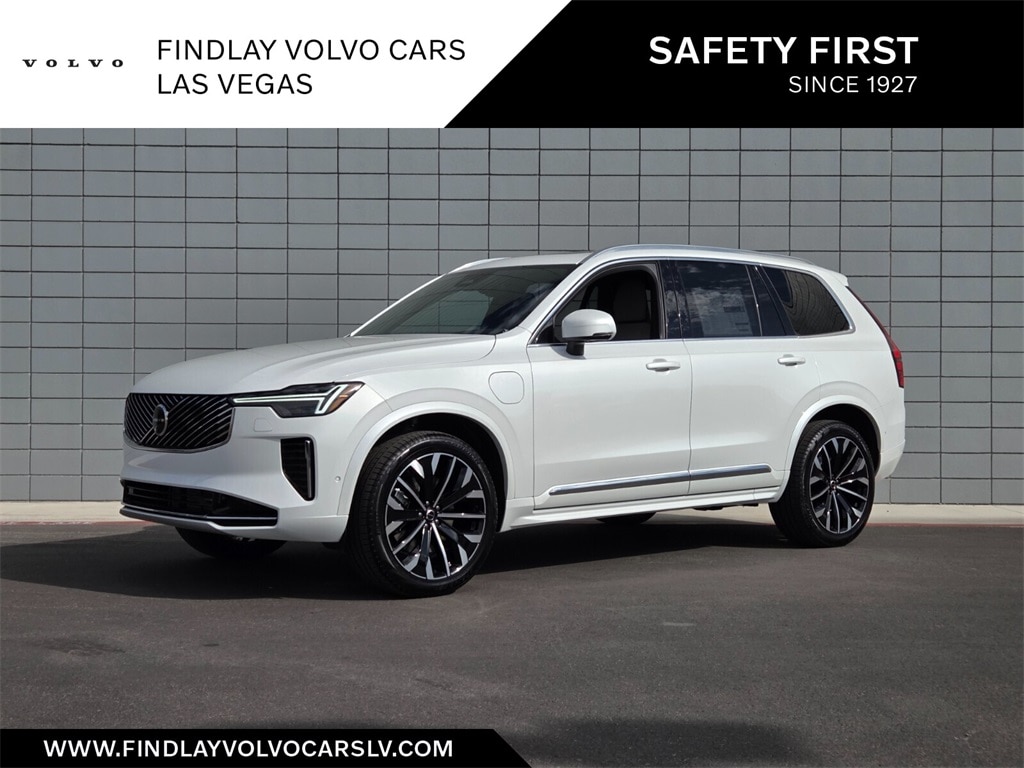 2026 Volvo XC90 plug-in hybrid SUV 
