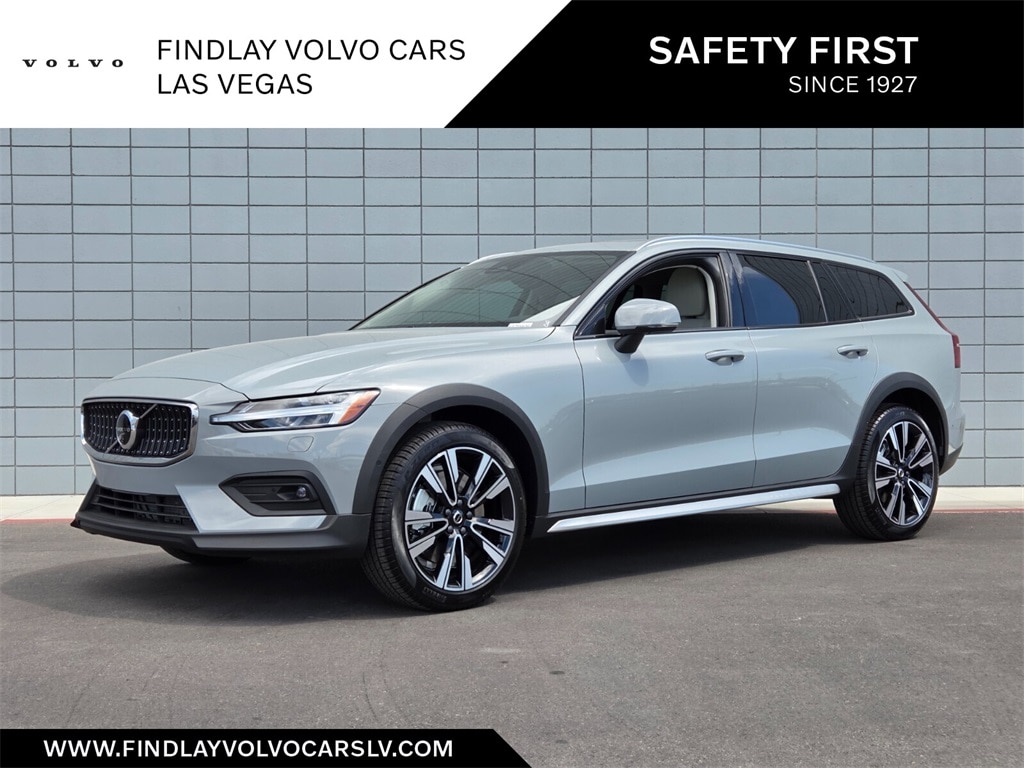 2026 Volvo V60 Cross Country Wagon 