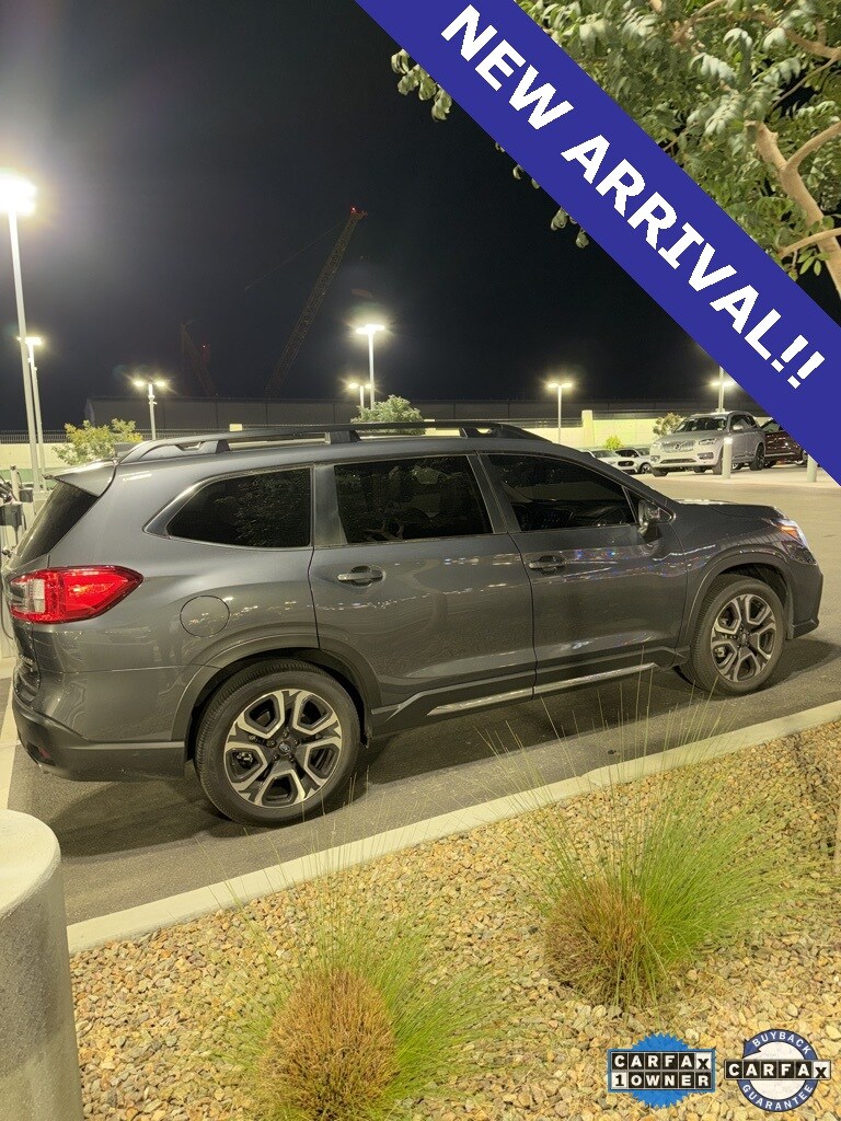 2023 Subaru Ascent Limited photo 4