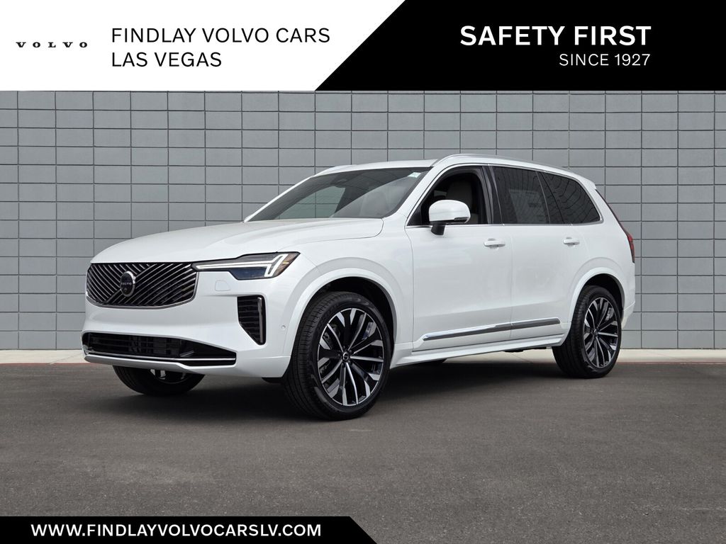 2026 Volvo XC90 Plus's photo