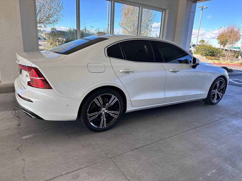 Used 2021 Volvo S60 T5 Inscription Sedan