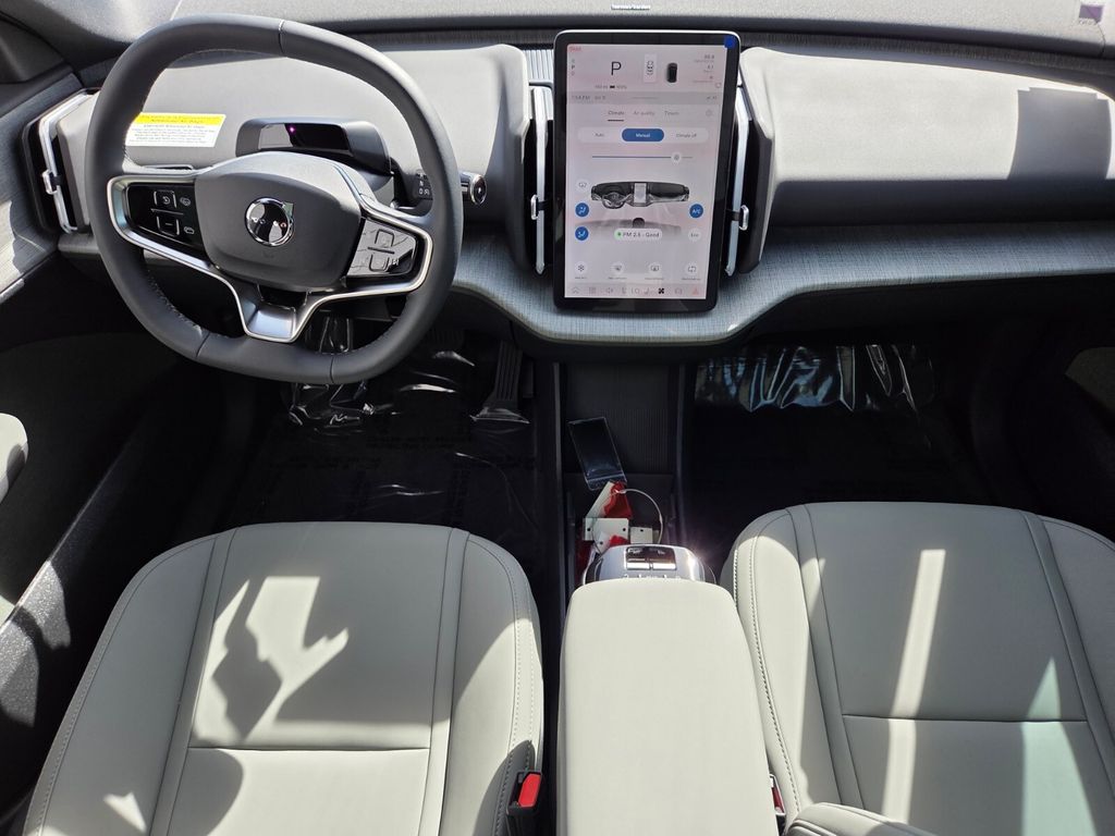 2026 Volvo EX30 Ultra - Photo 14