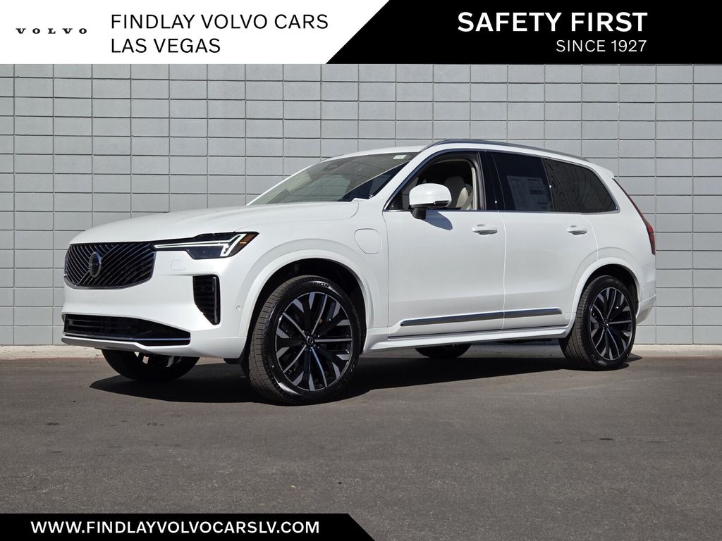 2026 Volvo XC90 T8 Recharge Ultra Bright 4WD's photo