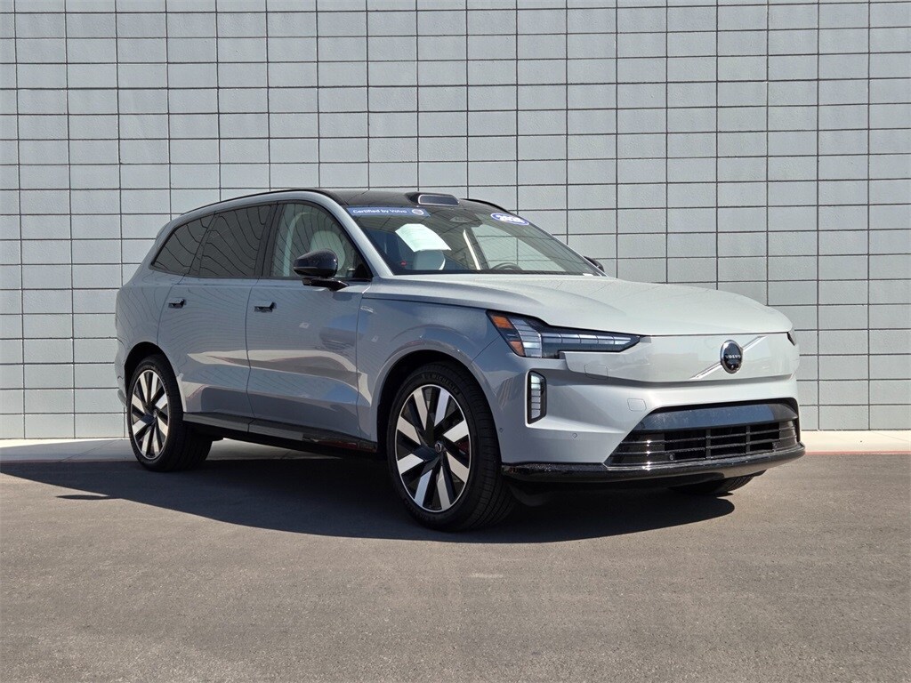 2025 Volvo EX90 Twin Motor Ultra photo 3