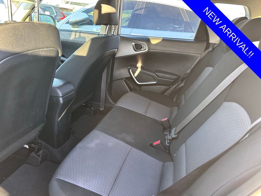 Used 2023 Kia Soul LX Hatchback