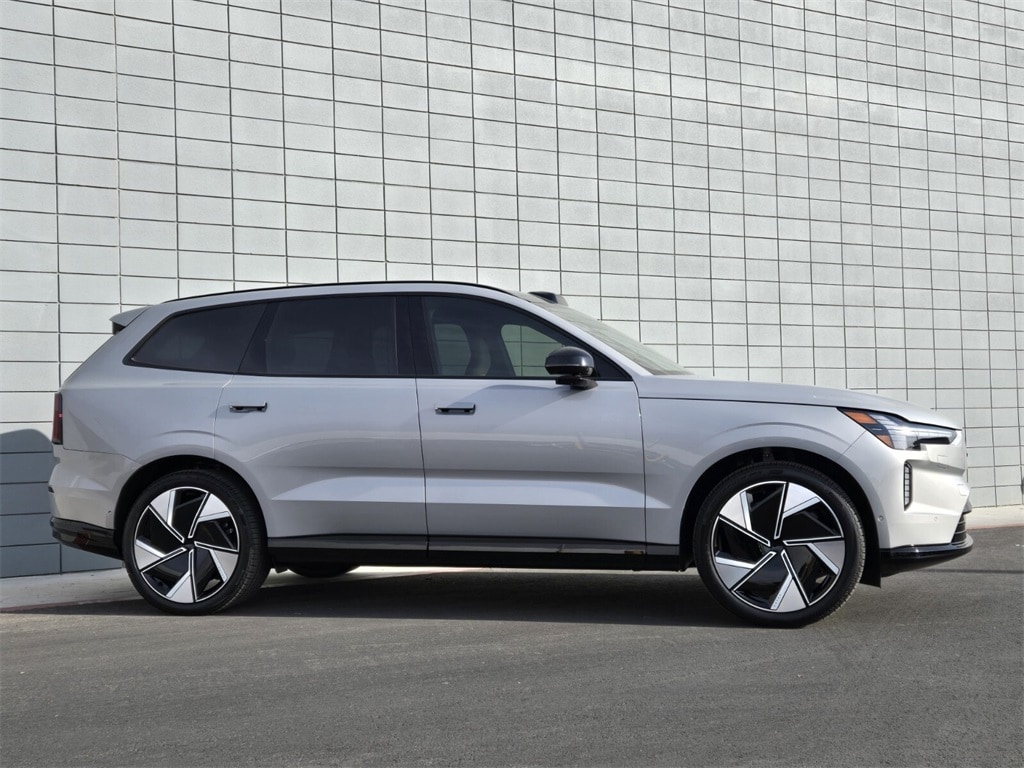 New 2025 Volvo EX90 Twin Motor Performance Ultra 6-Seater SUV