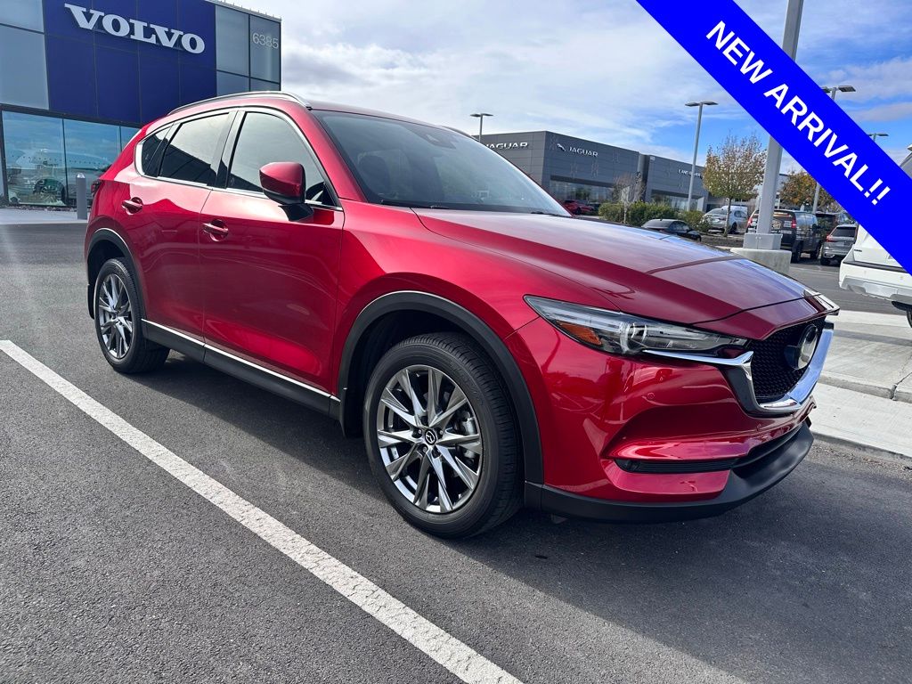 2019 Mazda CX-5 Signature's photo