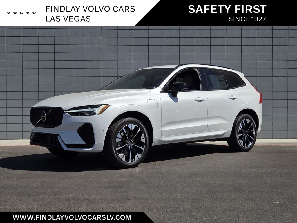 2026 Volvo XC60 T8 Plus Dark AWD's photo