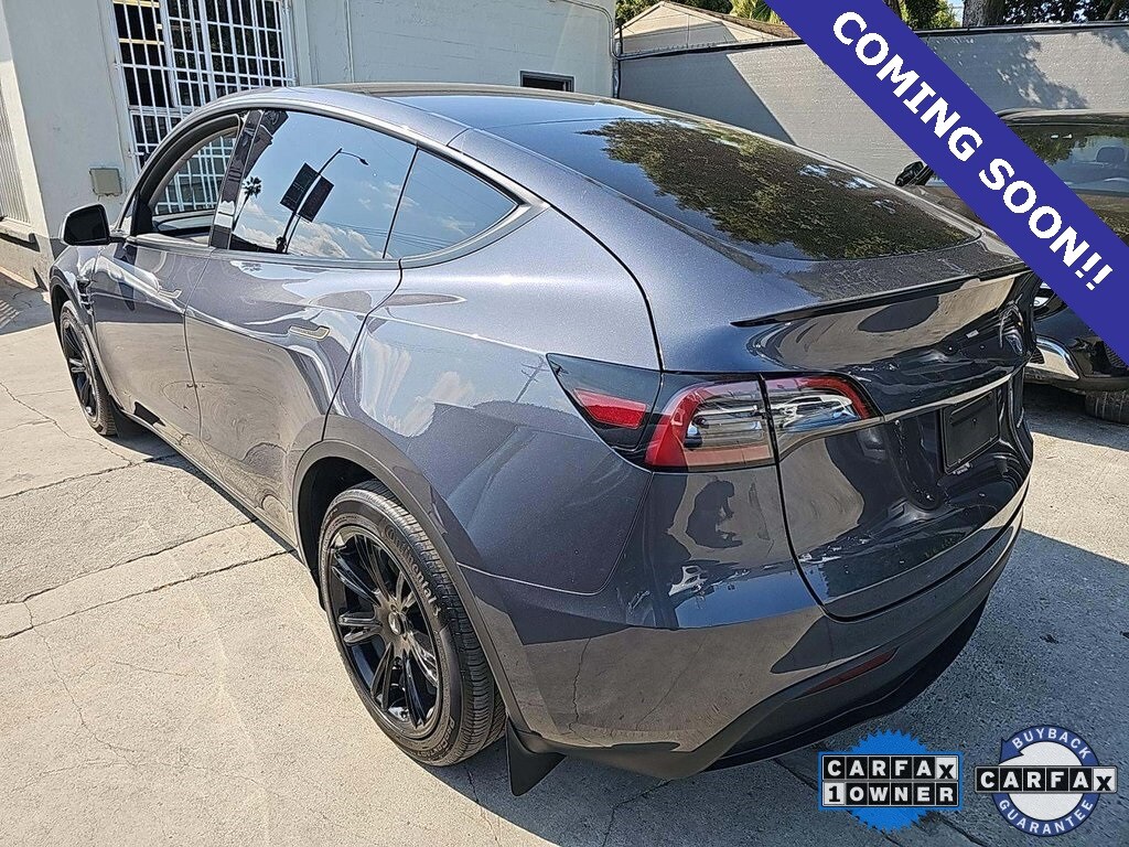 2023 Tesla Model Y Long Range photo 4