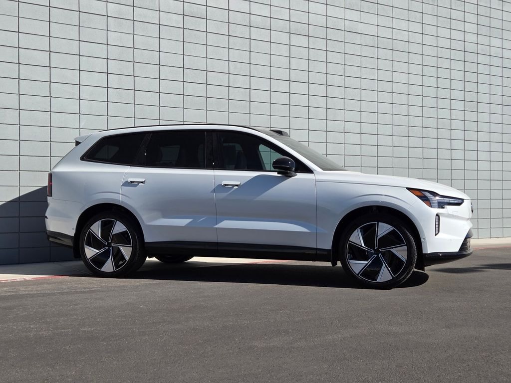New 2025 Volvo EX90 Twin Motor Plus 7-Seater SUV