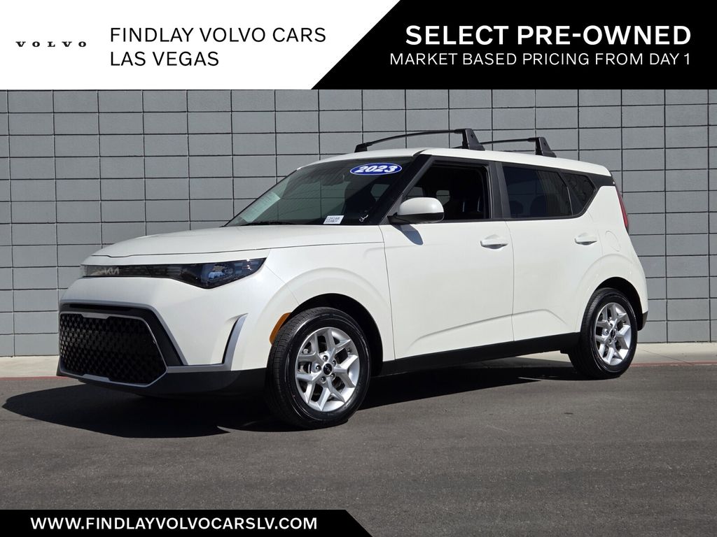 2023 Kia Soul LX