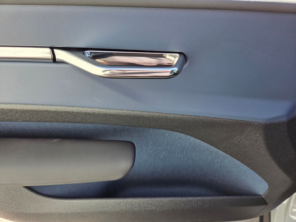 2026 Volvo EX30 Ultra - Photo 21