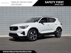 2026 Volvo XC40 B5 Plus AWD SUV