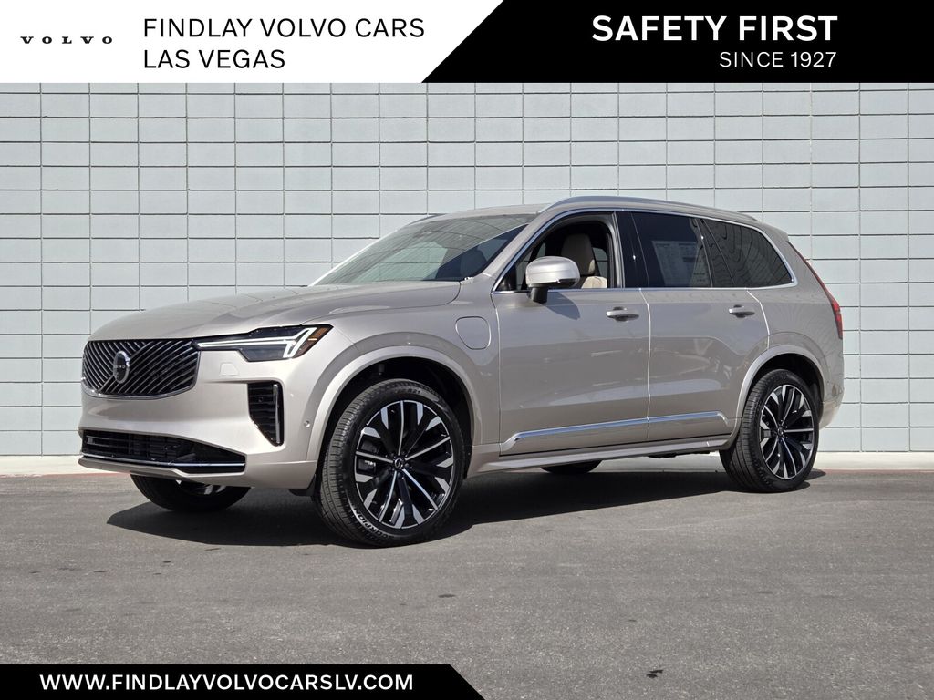 2026 Volvo XC90 plug-in hybrid SUV 