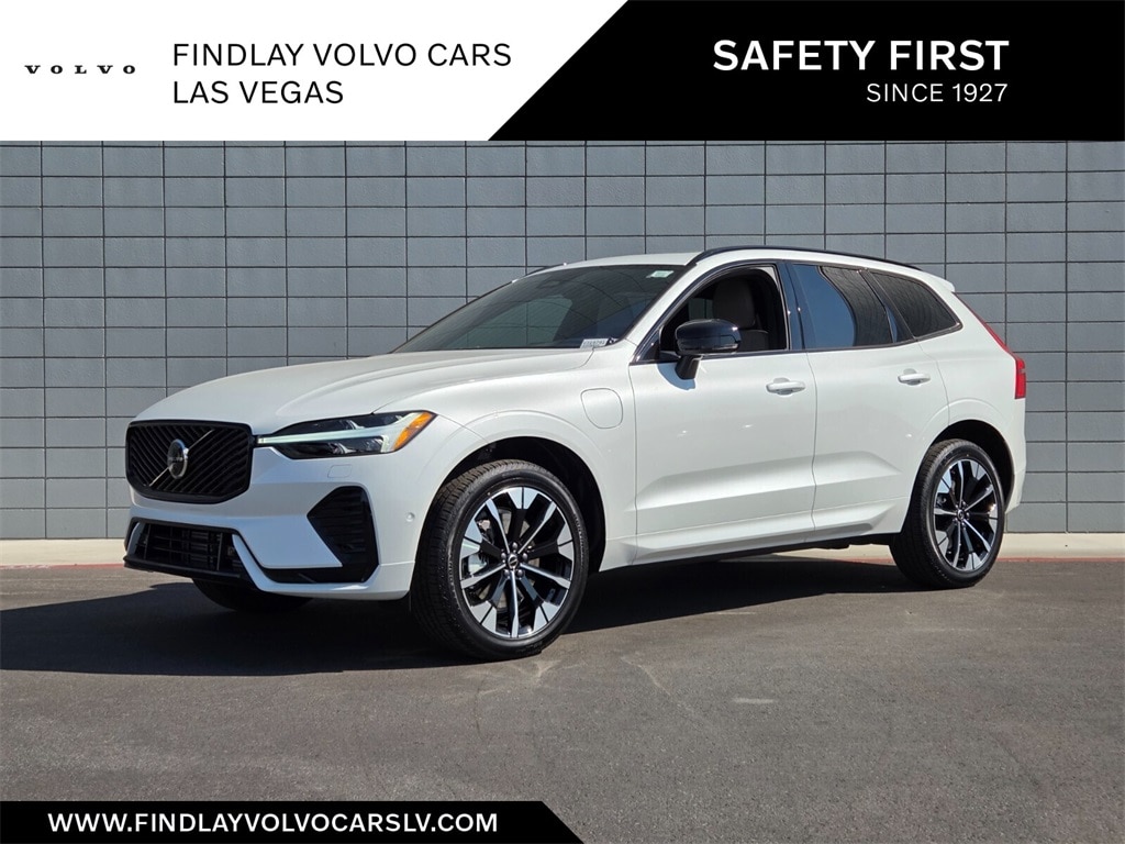 2026 Volvo XC60 plug-in hybrid SUV 
