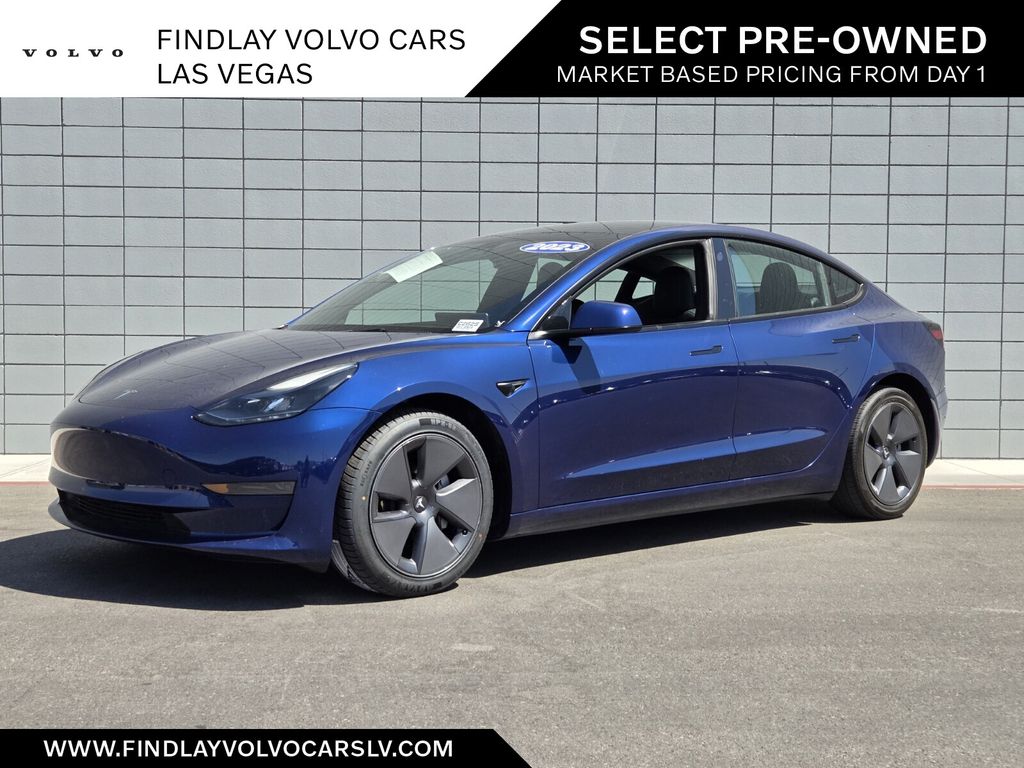 2023 Tesla Model 3 -'s photo