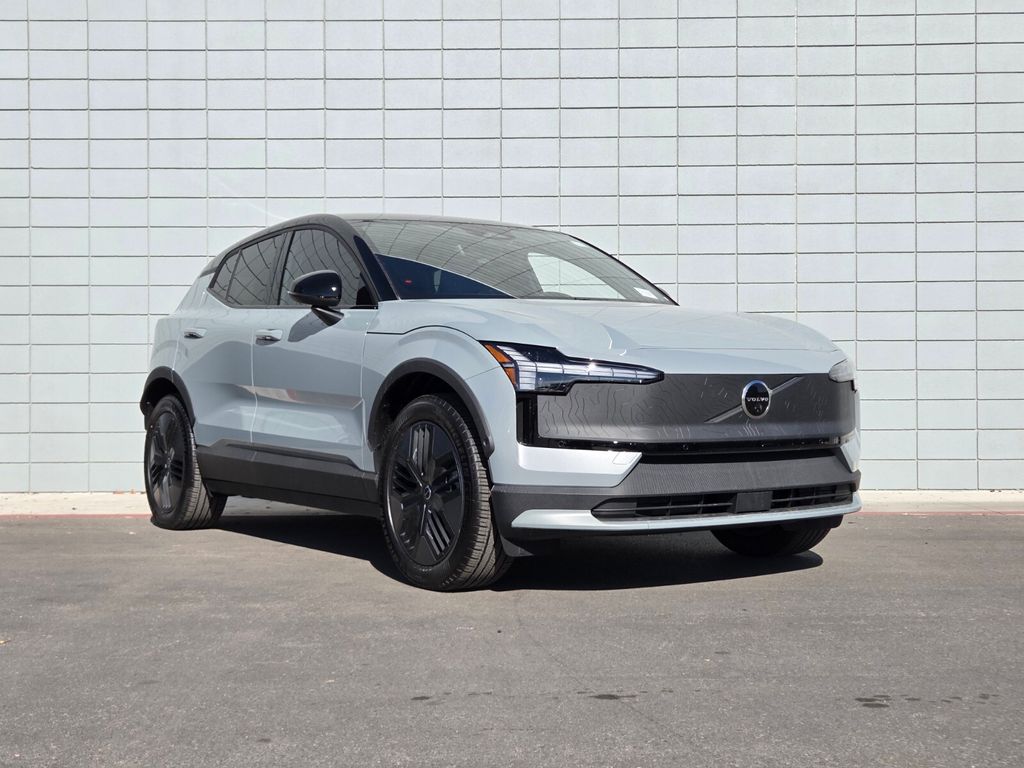2026 Volvo EX30 Ultra - Photo 3