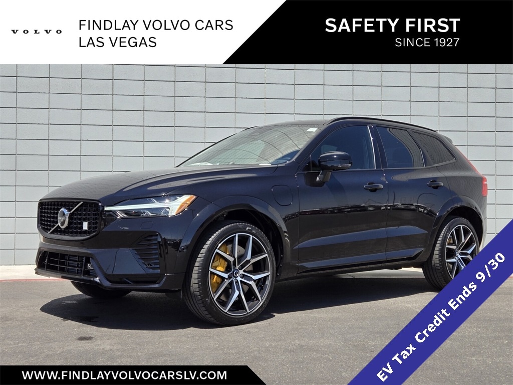 2025 Volvo XC60 plug-in hybrid SUV 