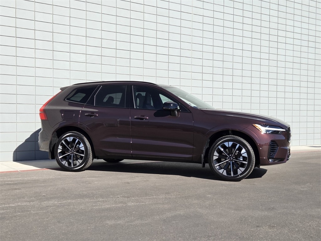 New 2026 Volvo XC60 B5 Plus SUV