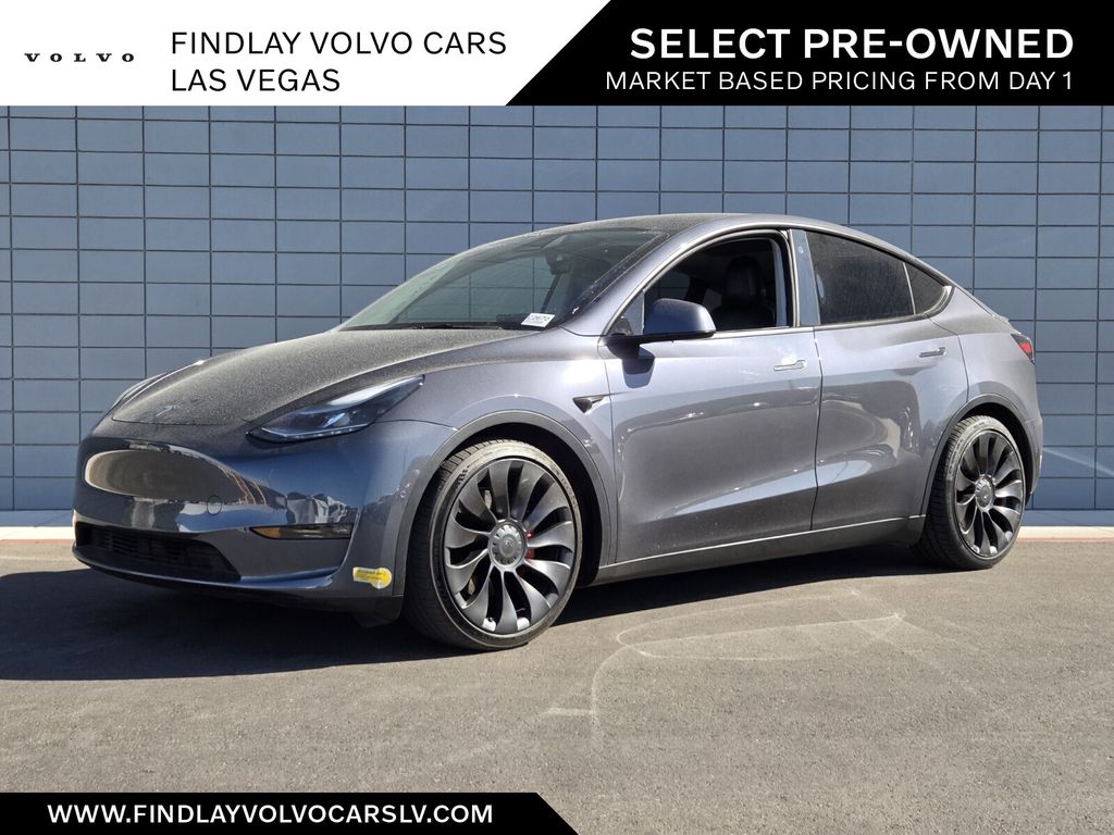 2022 Tesla Model Y Performance Dual Motor All-Wheel Drive's photo