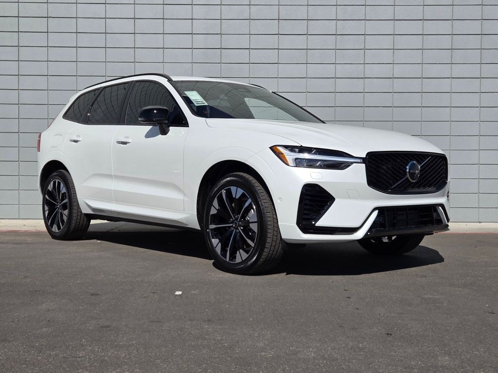 New 2026 Volvo XC60 plug-in hybrid T8 Plus SUV