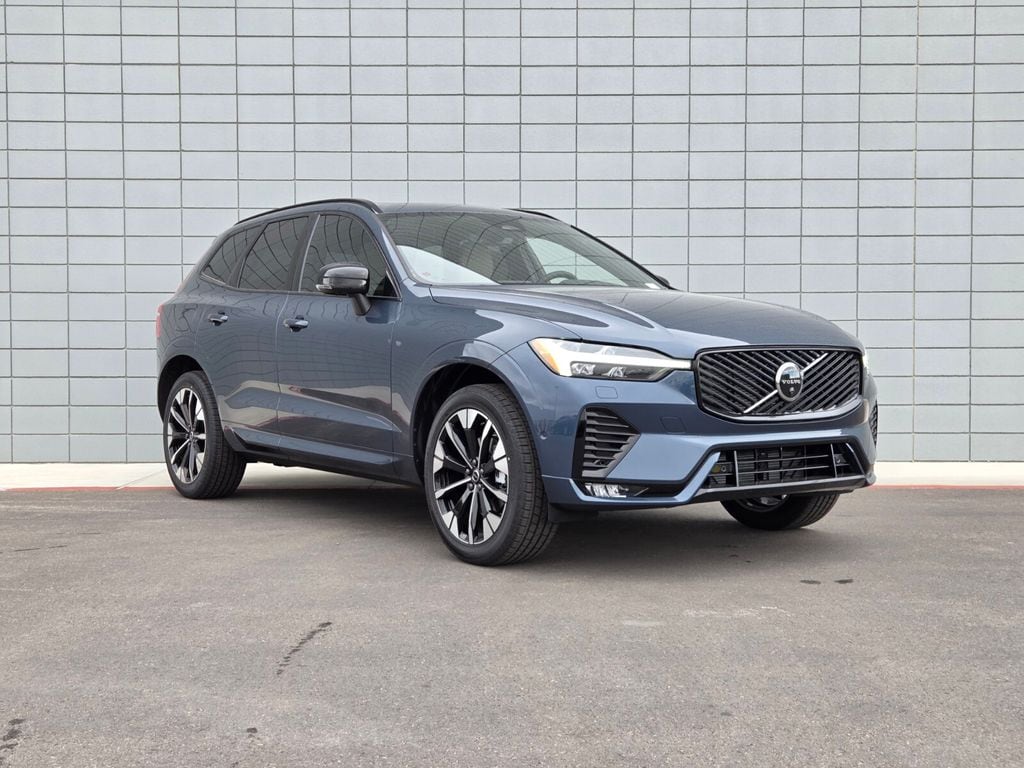 New 2026 Volvo XC60 B5 Plus SUV
