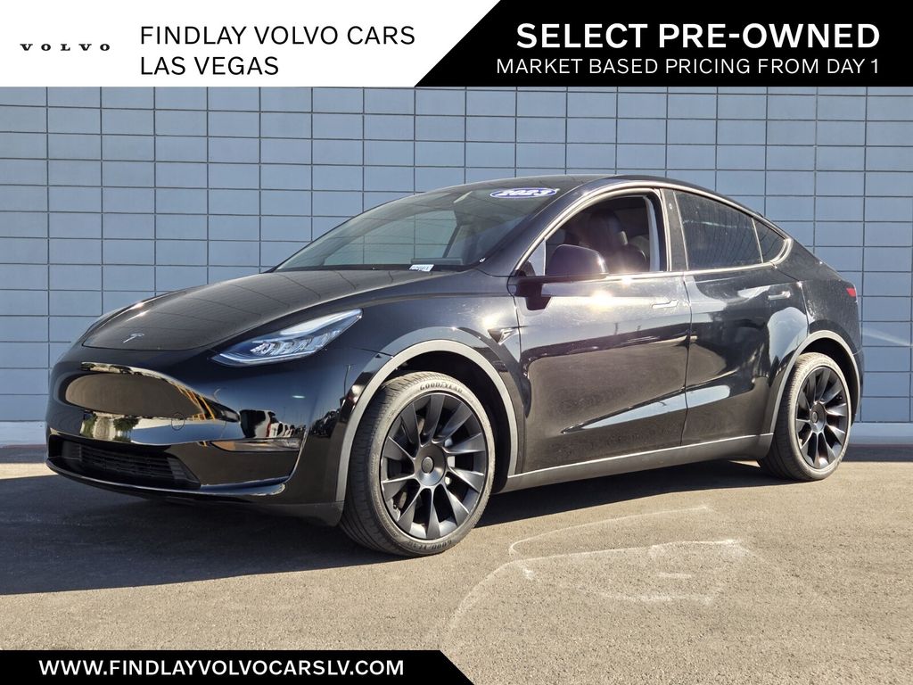 2023 Tesla Model Y Long Range Dual Motor All-Wheel Drive's photo