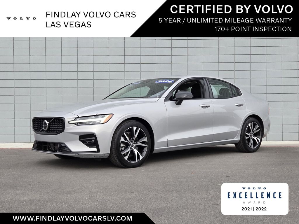 2024 Volvo S60 Core's photo